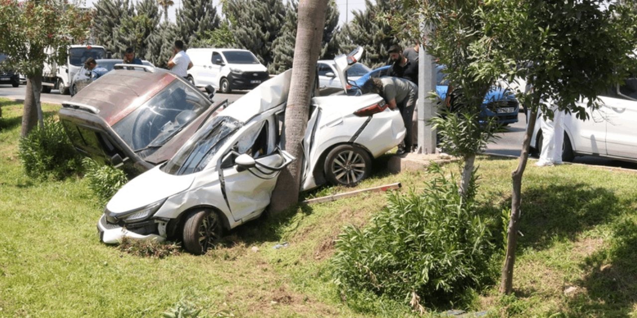 2 polis memuru yaralanmıştı: Feci kazanın görüntüleri ortaya çıktı