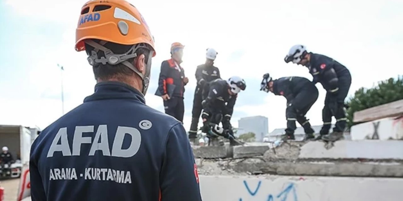 AFAD'dan 6.1'lik deprem sonrası açıklama!