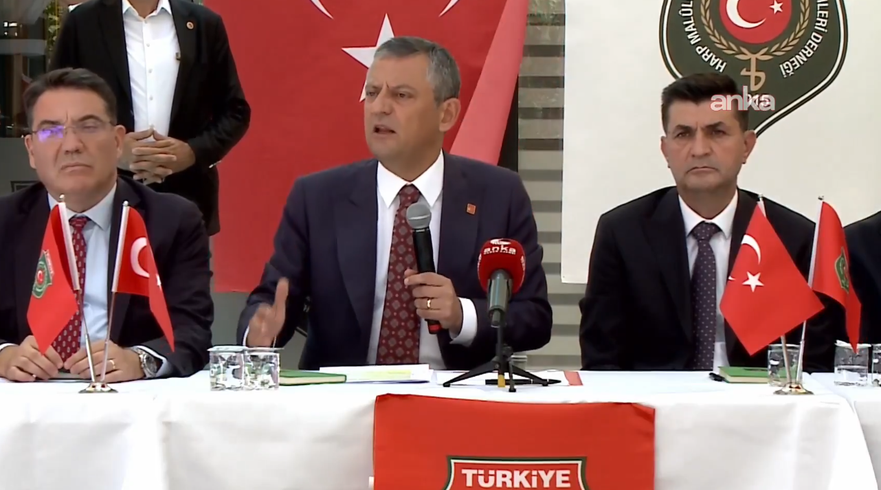 Özgür Özel'den Devlet Bahçeli'ye flaş destek