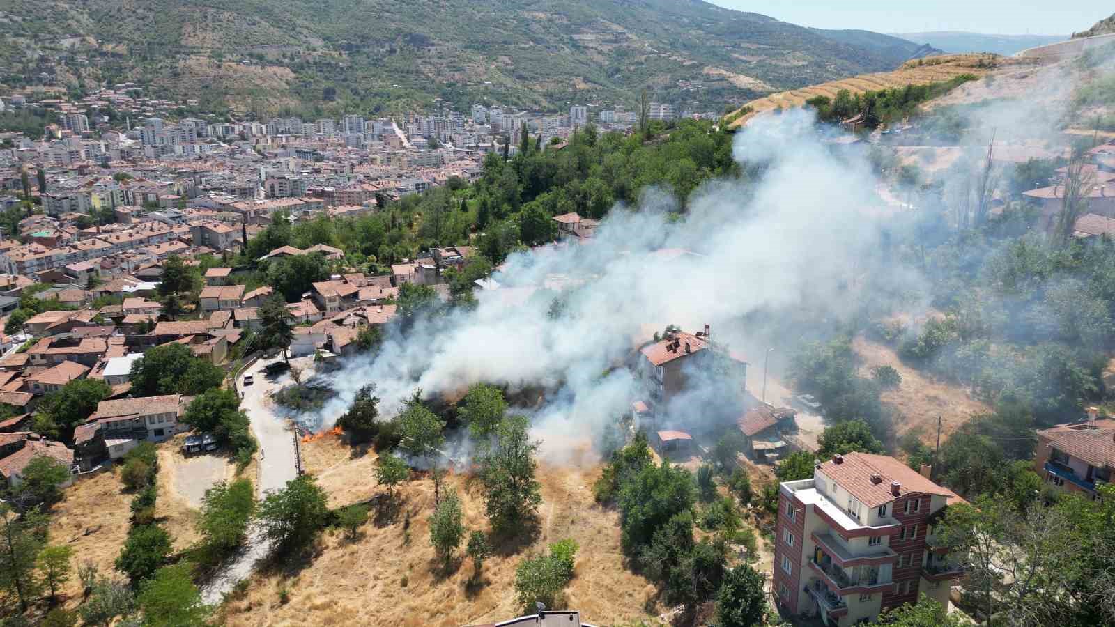 Tokat'ta arazi yangını