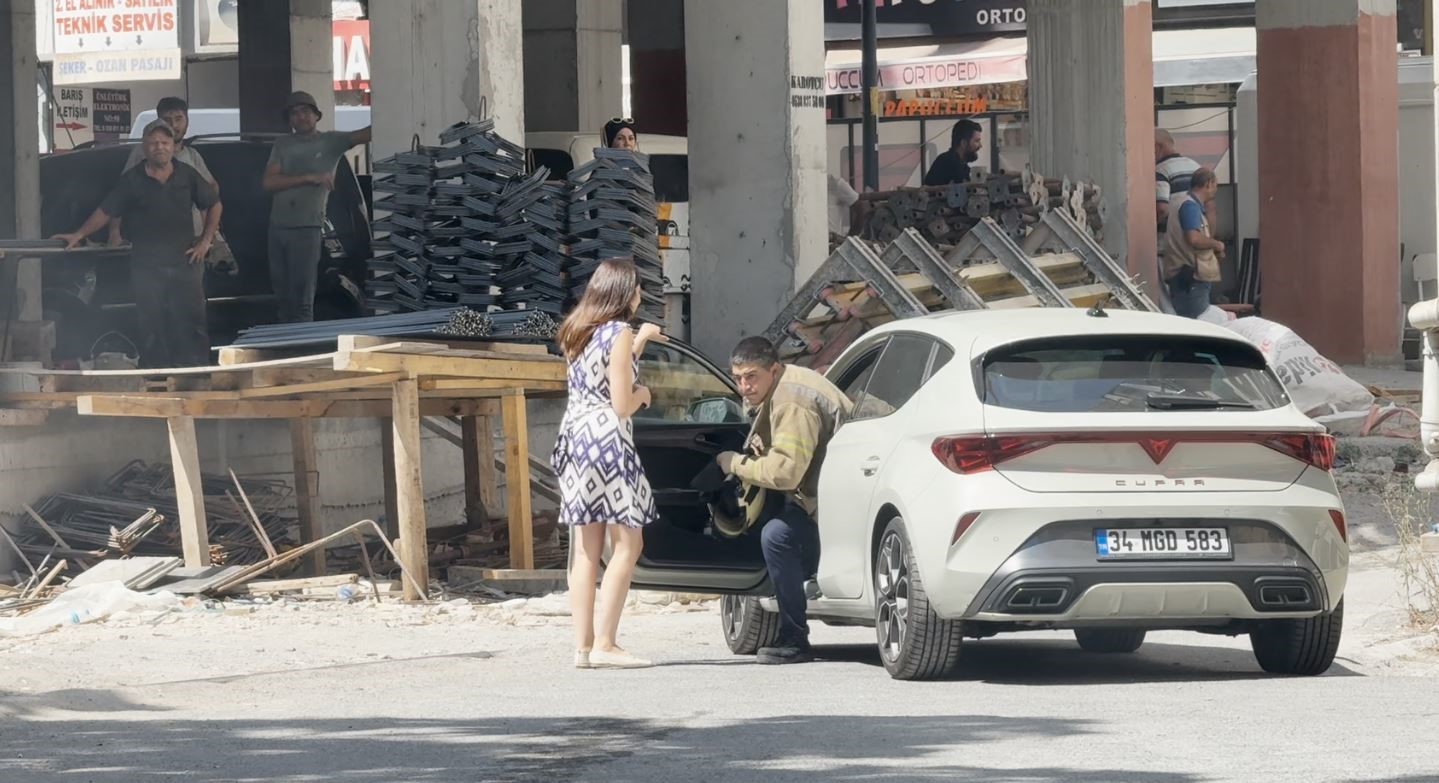 Avcılar’da BEDAŞ trafosu yandı