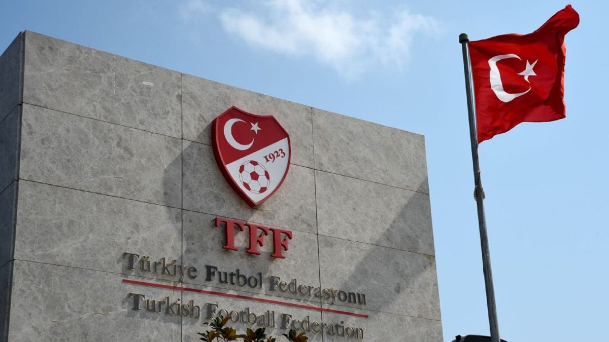 Süper Lig’de üç maç Avrupa kupaları nedeniyle ertelendi