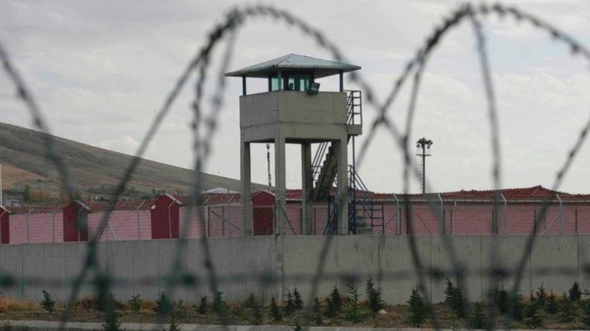 Cezaevlerinde kapasite sorunu alarm veriyor