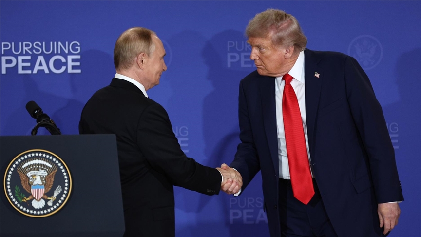Putin: Trump ile görüşme zamanında ve çok faydalıydı