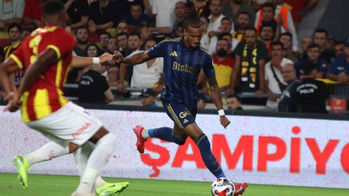 Fenerbahçe lige beraberlikle başladı: Göztepe 0-0 Fenerbahçe