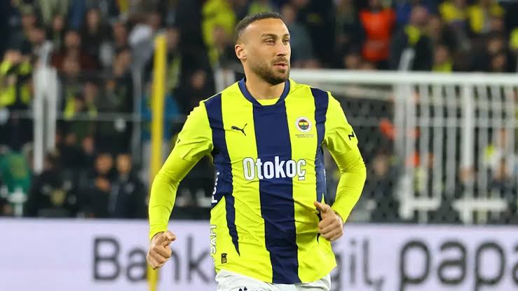 Fenerbahçe’de Cenk Tosun şoku: Kasık sakatlığı tespit edildi