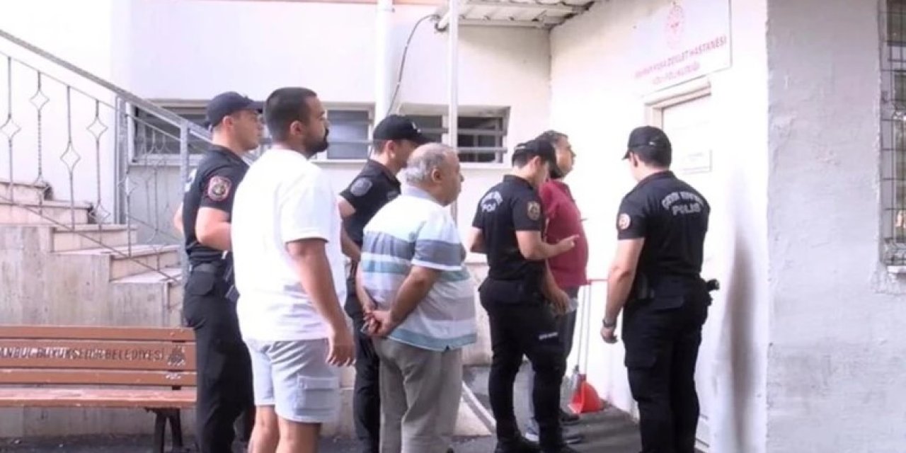 Beyoğlu Belediye Başkanı İnan Güney ve 44 kişi sağlık kontrolünden geçirildi