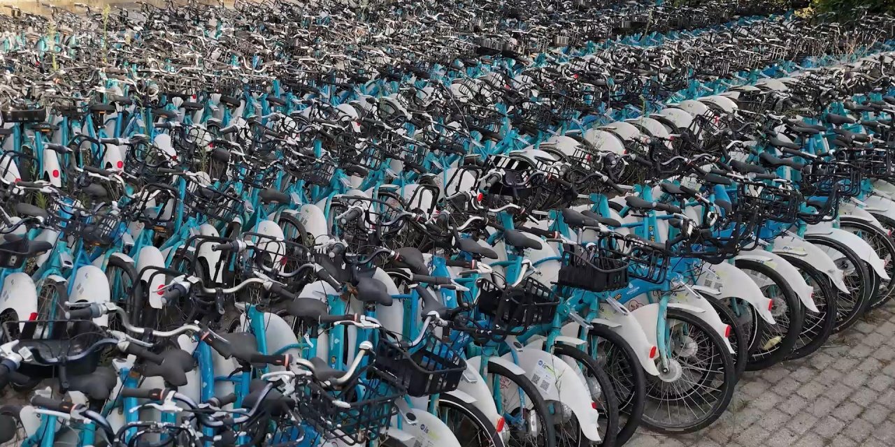 2023'ten beridir aktif değildi... İBB’nin binlerce bisikleti çöpe mi gidiyor?