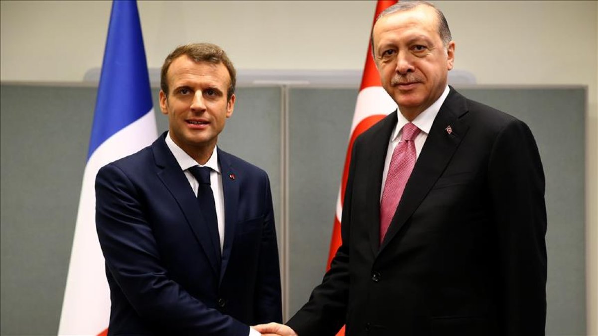 Cumhurbaşkanı Erdoğan, Macron ile görüştü: Türkiye barış görüşmelerine ev sahipliğine hazır