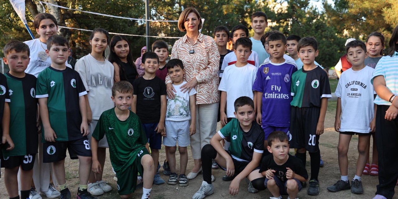 Eskişehir’de “Mahallemizde Şenlik Var” etkinliği Çamlıca’da yapıldı