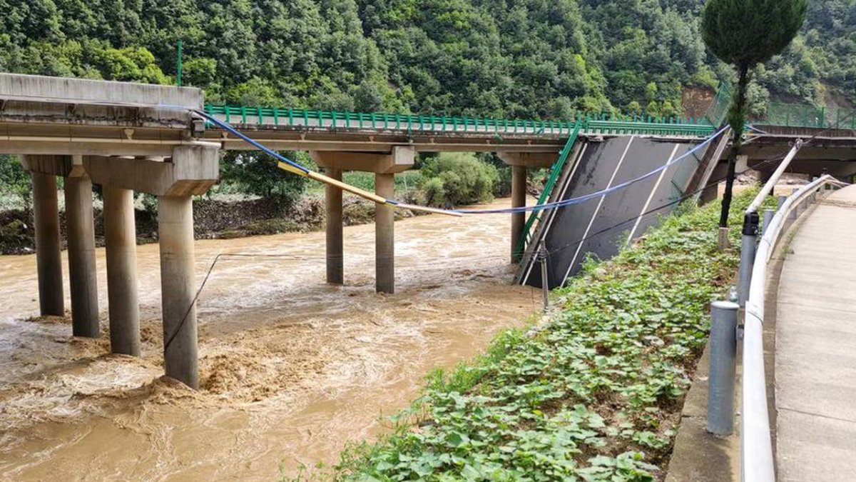 Çin’de köprü inşaatında facia: 12 ölü, 4 kayıp