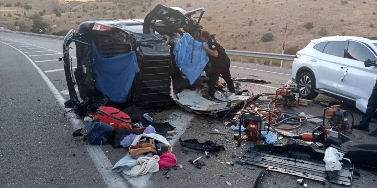 Malatya-Kayseri yolunda feci kaza: 4 ölü 2 yaralı