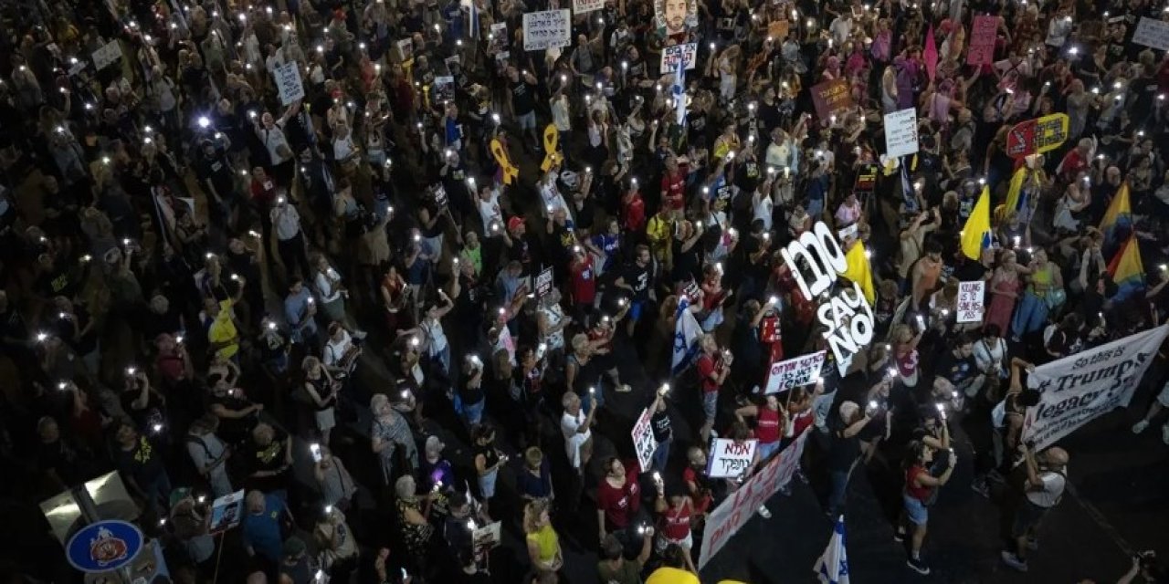 Tel Aviv’de binlerce kişi Netanyahu'yu protesto etti! “Savaşı bitir, rehineleri geri getir”