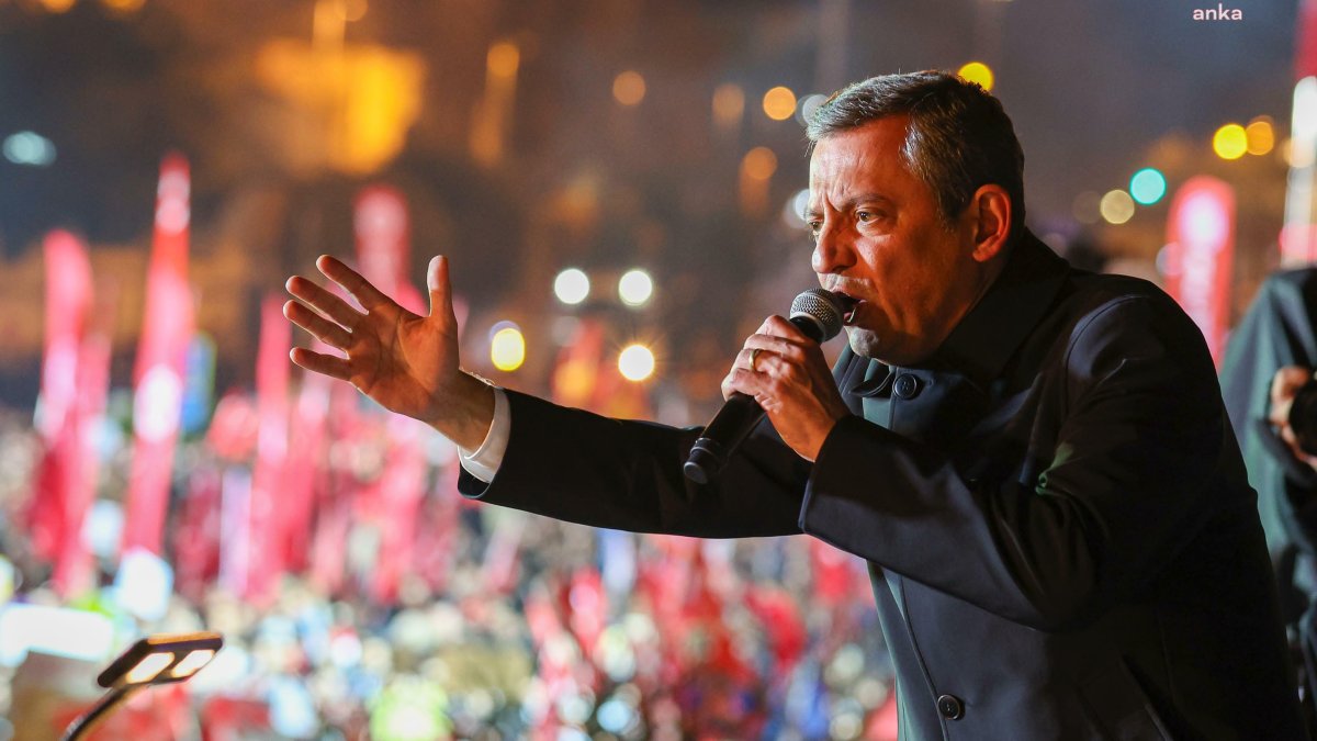 CHP'den Beyoğlu'nda miting