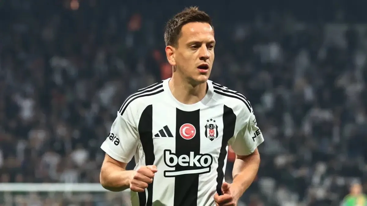 Beşiktaş’ta 11. veda: Hull City’ye kiralık transfer oldu