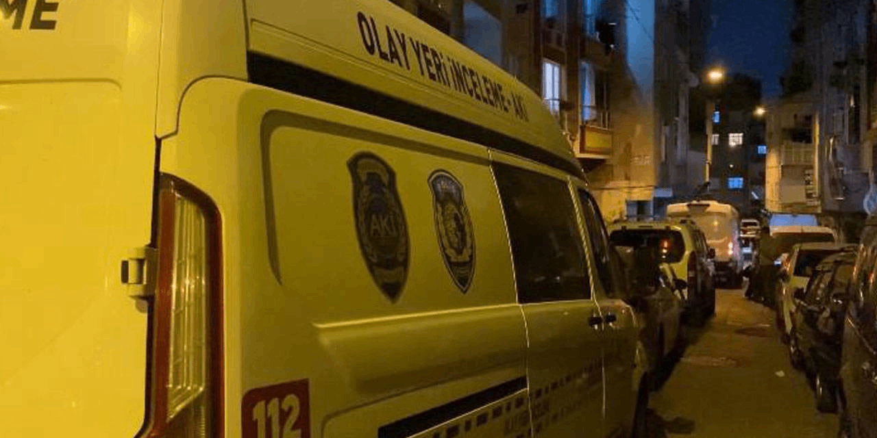 İstanbul'daki bir evin balkonunda ceset bulundu
