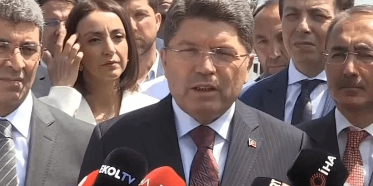 Yılmaz Tunç'tan Özgür Özel'e 'soruşturma' yanıtı: Bir eczacı, bu ayrımı yapamaz