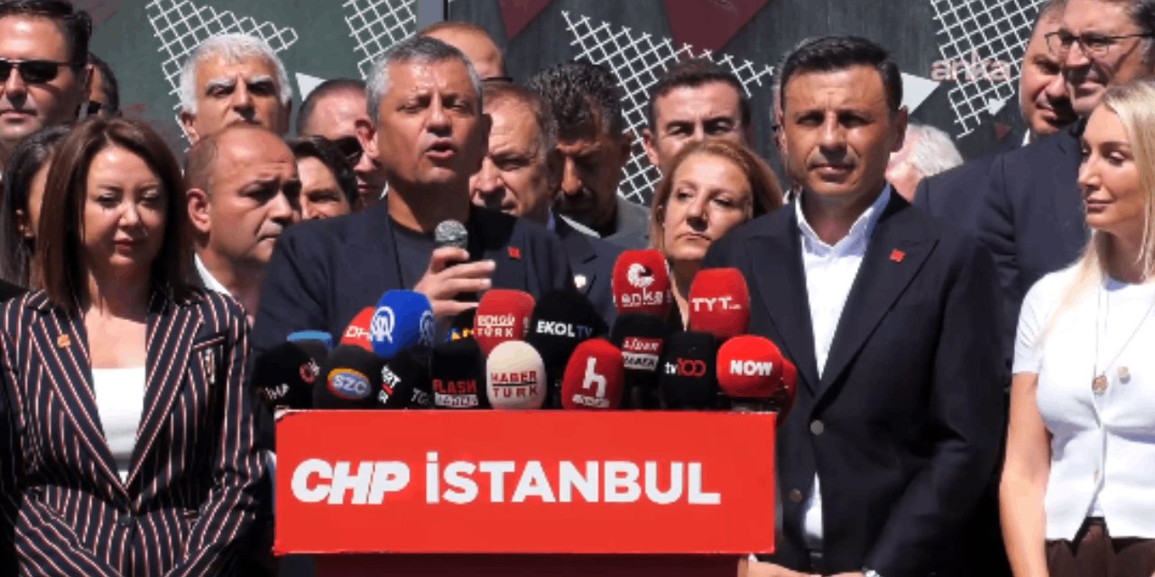 Özgür Özel'den CHP İstanbul İl Başkanlığı'nda flaş açıklama: Benim il başkanım Özgür Çelik'tir