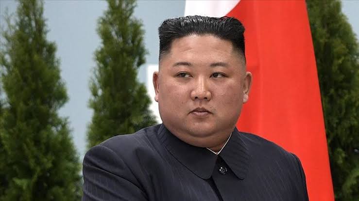 Kim’in DNA takıntısı: Görüşme sonrası sandalyeler silindi, bardaklar toplandı