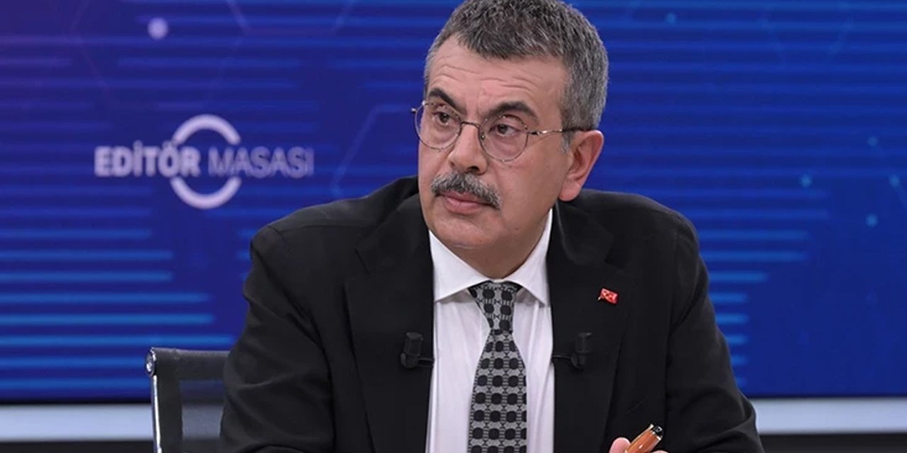 Bakan Tekin açıkladı: Okullarda serbest kıyafet mi giyilecek üniforma mı?