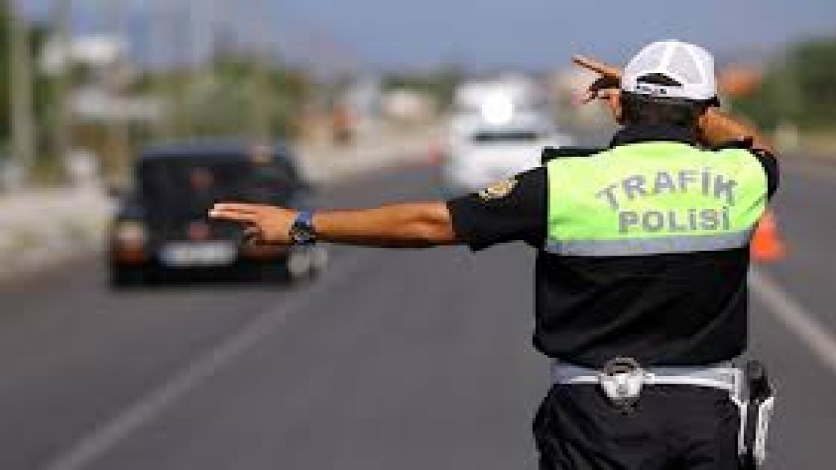 Sürücüler dikkat: İstanbul'da bazı yollar trafiğe kapatıldı