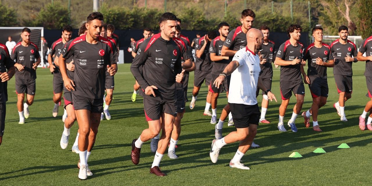 Türkiye - İspanya karşılaşmasının ilk 11'i belli oldu