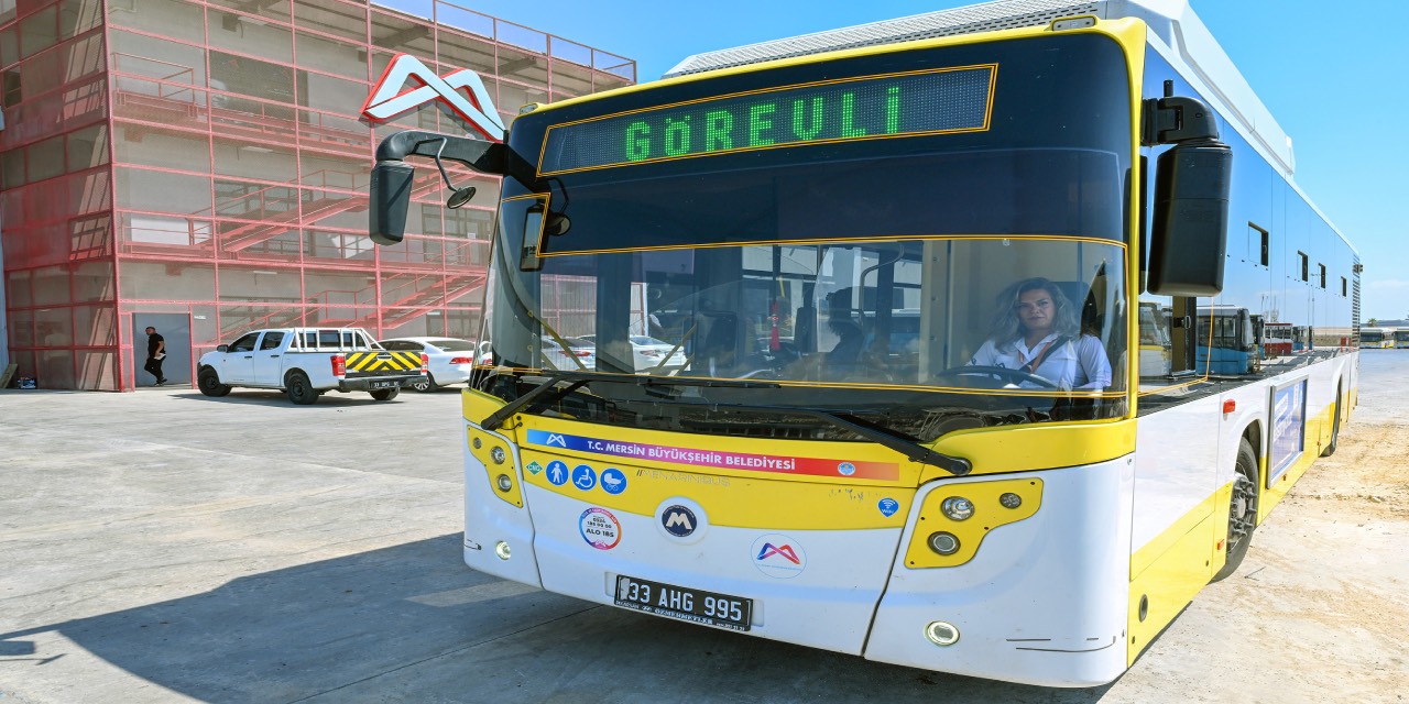 Mersin Büyükşehir Belediyesi’nden kadınlara yönelik otobüs şoförlüğü eğitimi