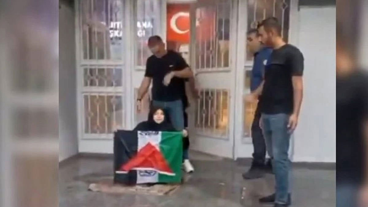 Gazze eylemine müdahale eden 3 polis görevden uzaklaştırıldı