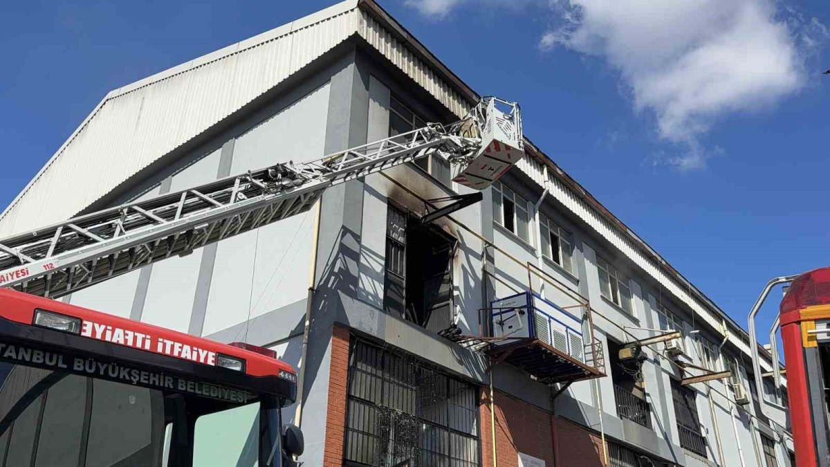 İkitelli sanayi sitesinde yangın