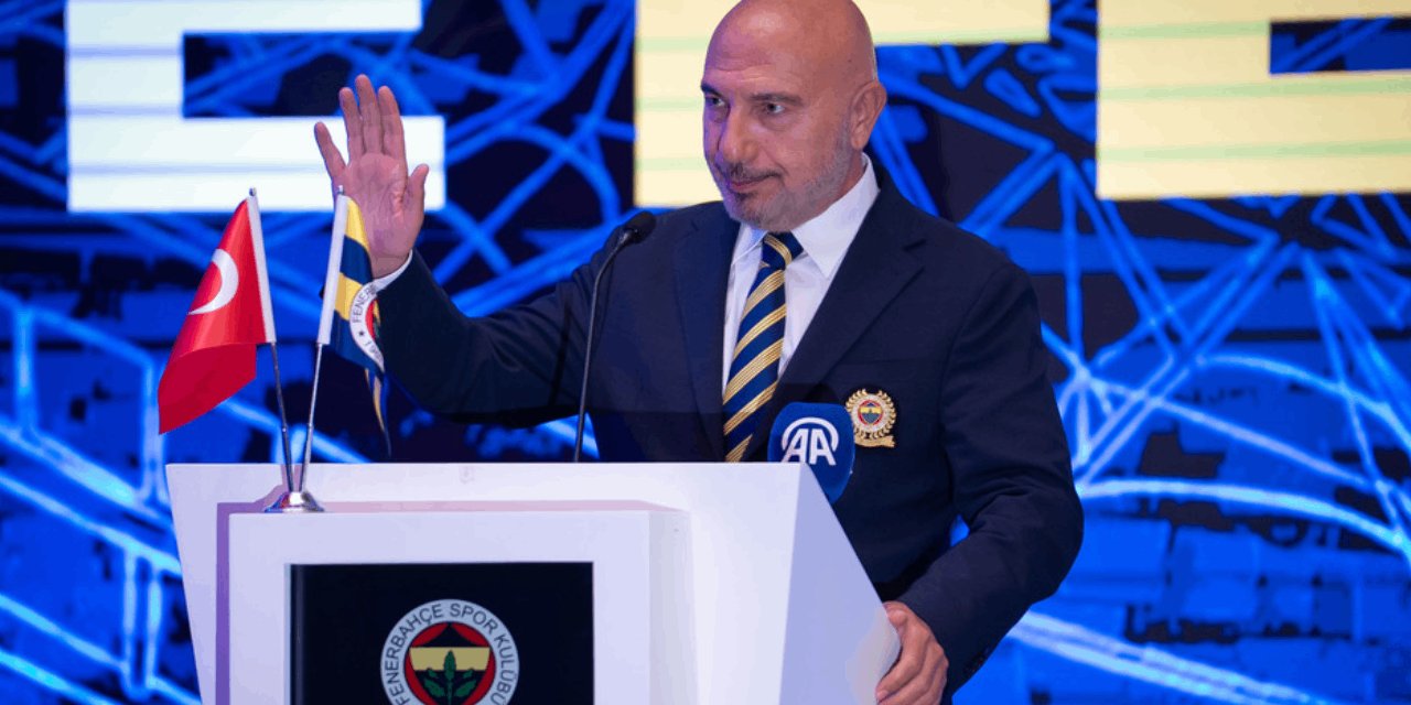 Fenerbahçe'nin başkan adaylarından Hakan Bilal Kutlualp  adaylıktan çekildi