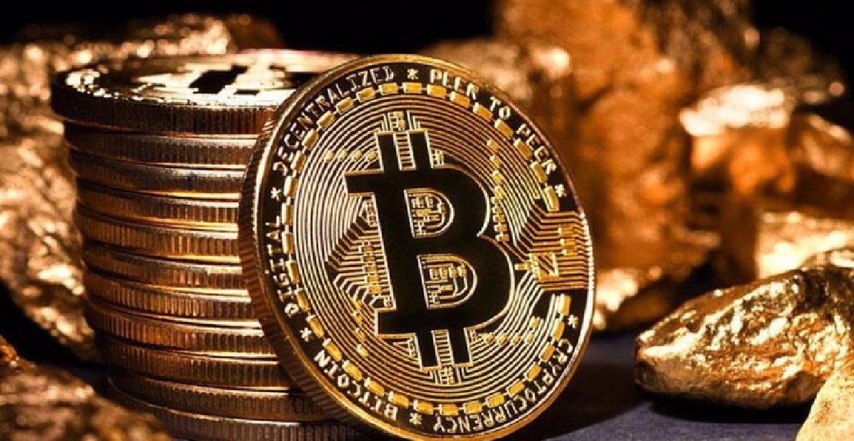 Bitcoin, FED kararıyla son bir ayın zirvesine çıktı! 117 bin doları aştı