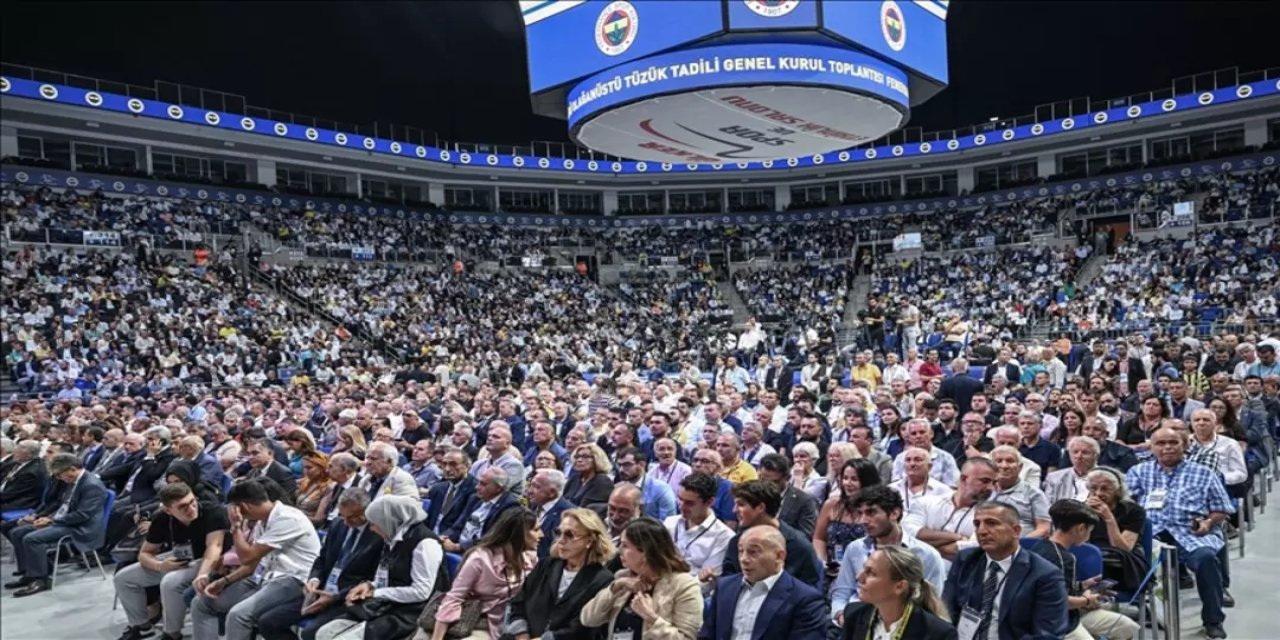 Fenerbahçe Kongresi'nde sürpriz karar! Aziz Yıldırım karşı çıkmıştı