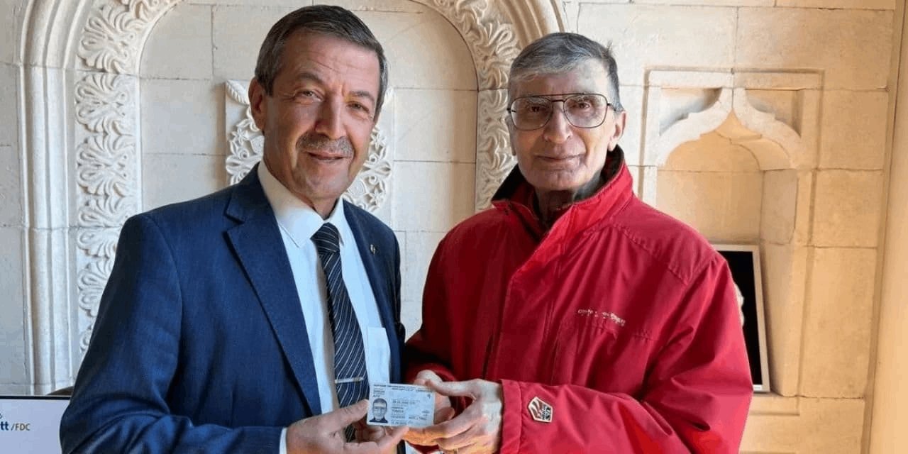 Aziz Sancar'a KKTC vatandaşlığı
