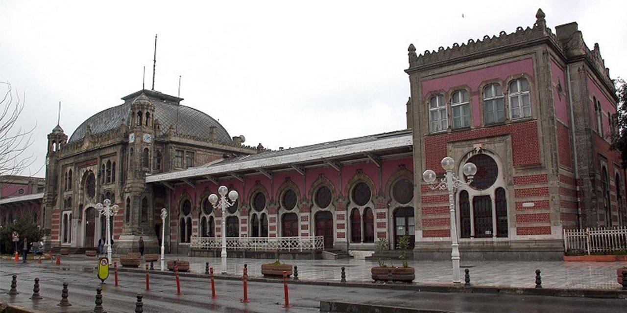 İstanbul’un simge yapısı Sirkeci Garı otel ya da AVM mi oluyor? Bakan Ersoy açıkladı