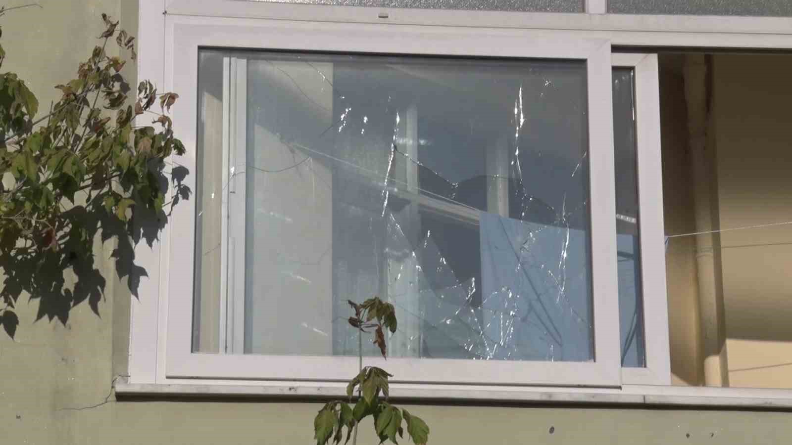 İstanbul'da patlama! Evler ve arabalar hasar aldı