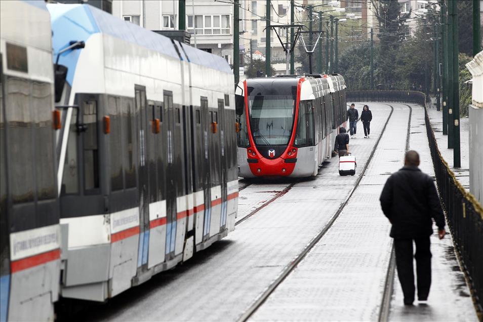 İstanbul'a yeni tramvay hattı geliyor: 3 ilçe birbirine bağlanacak!