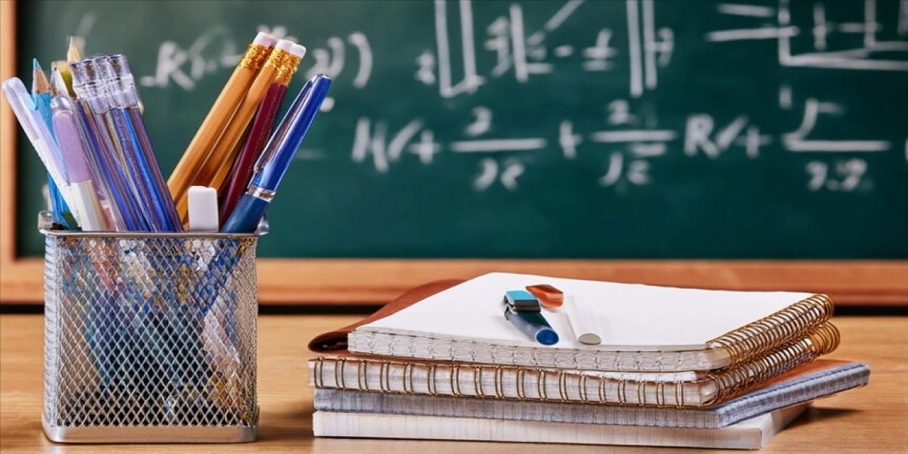 TÜİK Türkiye'nin eğitim karnesini açıkladı: 2 il öne çıktı! Eğitim süresi en düşük iller belli oldu