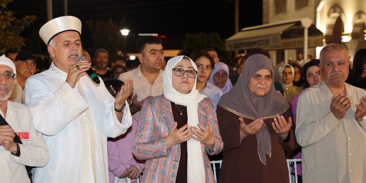 Gaziantep’te umre yolcuları dualarla uğurlandı