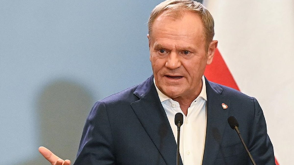 Polonya Başbakanı Tusk'tan flaş iddia: Batı, Rusya ile savaşta!