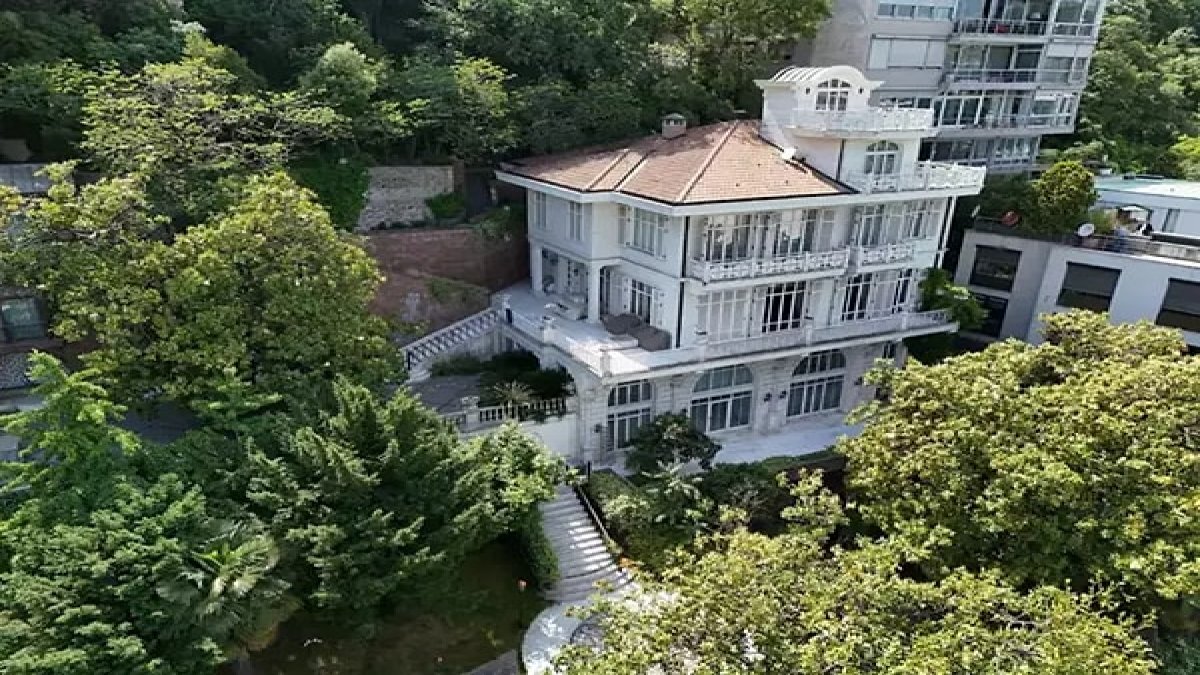 FETÖ firarisi Akın İpek'in 'Beyaz Köşk'ü dördüncü ihalede satıldı