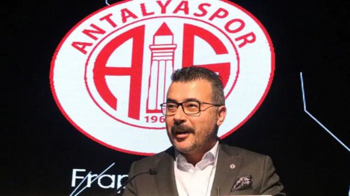 Eski Antalyaspor Başkanı Aziz Çetin gözaltına alındı