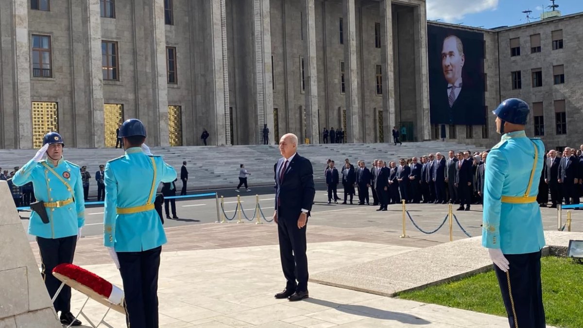 TBMM'de yeni yasama yılı törenle başladı