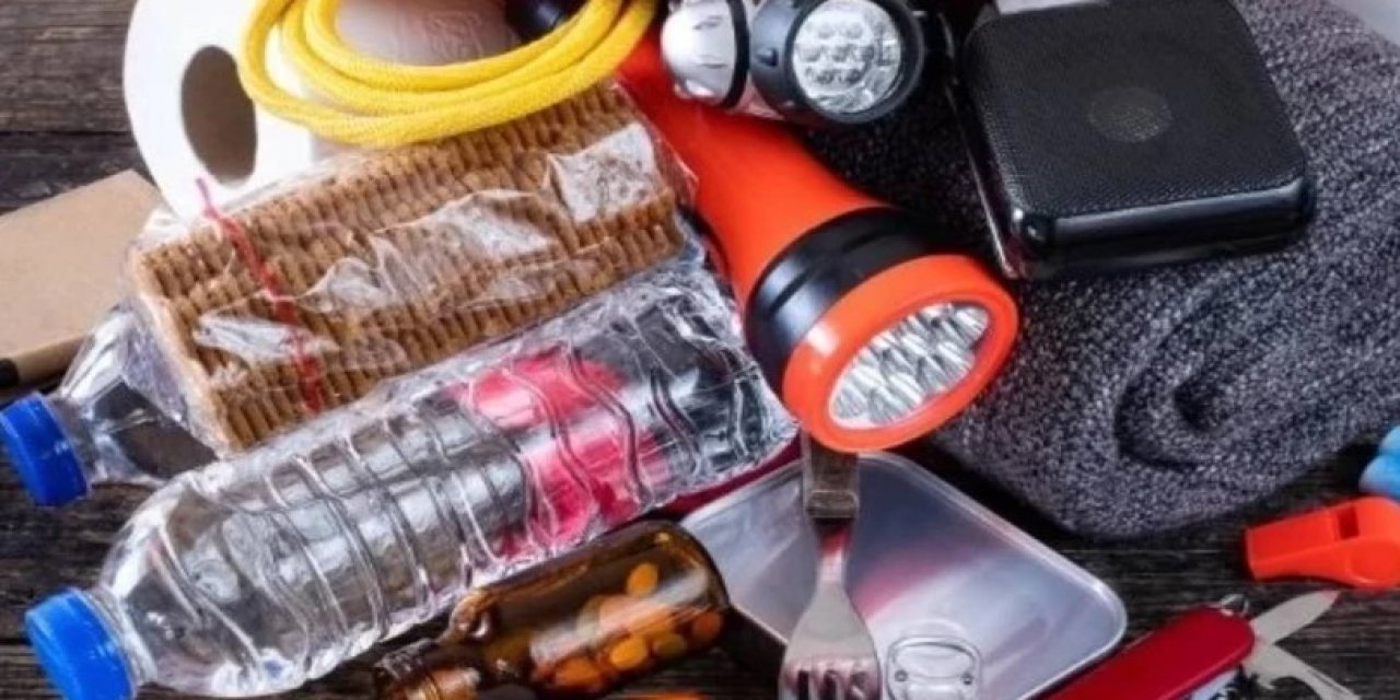 Marmara depremi sonrası deprem çantası hazırlama rehberi! Deprem çantası nasıl hazırlanır, neler olmalı?