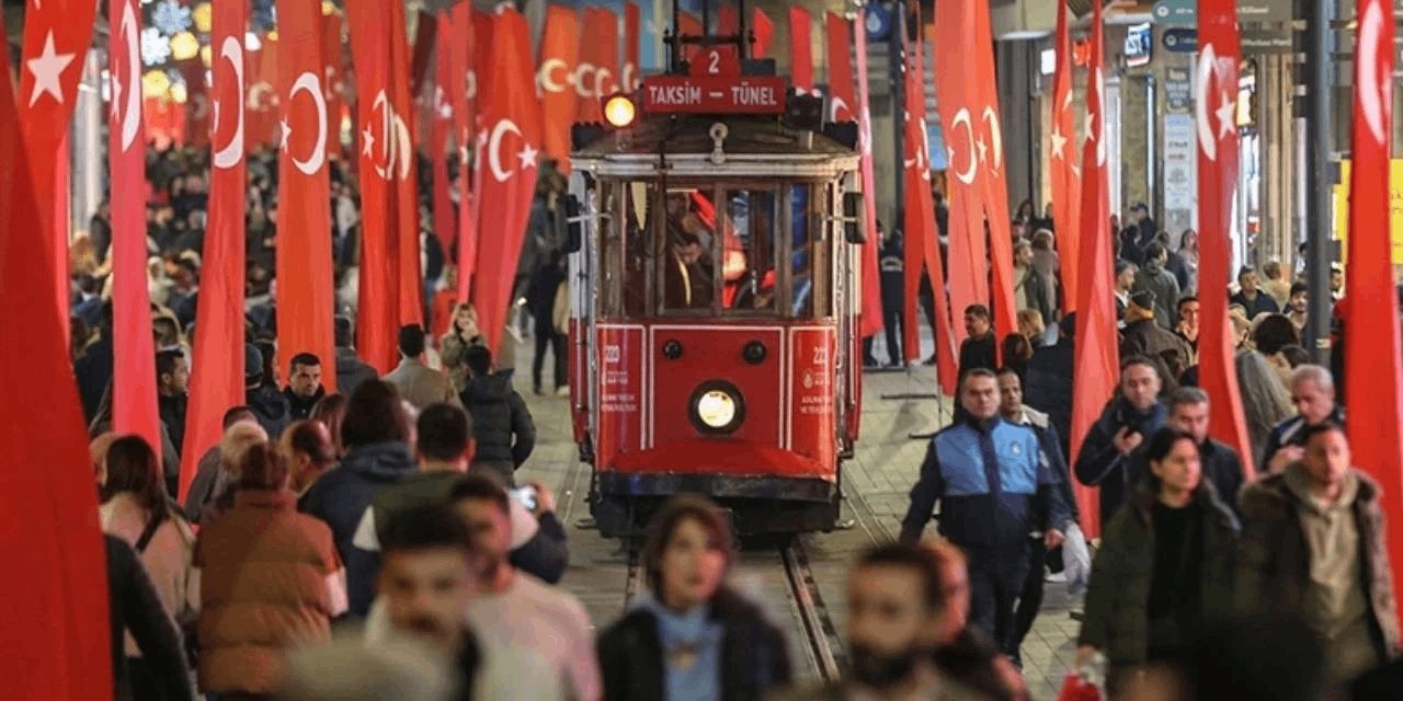 İstanbul'da yaşam maliyeti rekor kırdı: 4 kişilik ailenin gideri 100 bini aştı