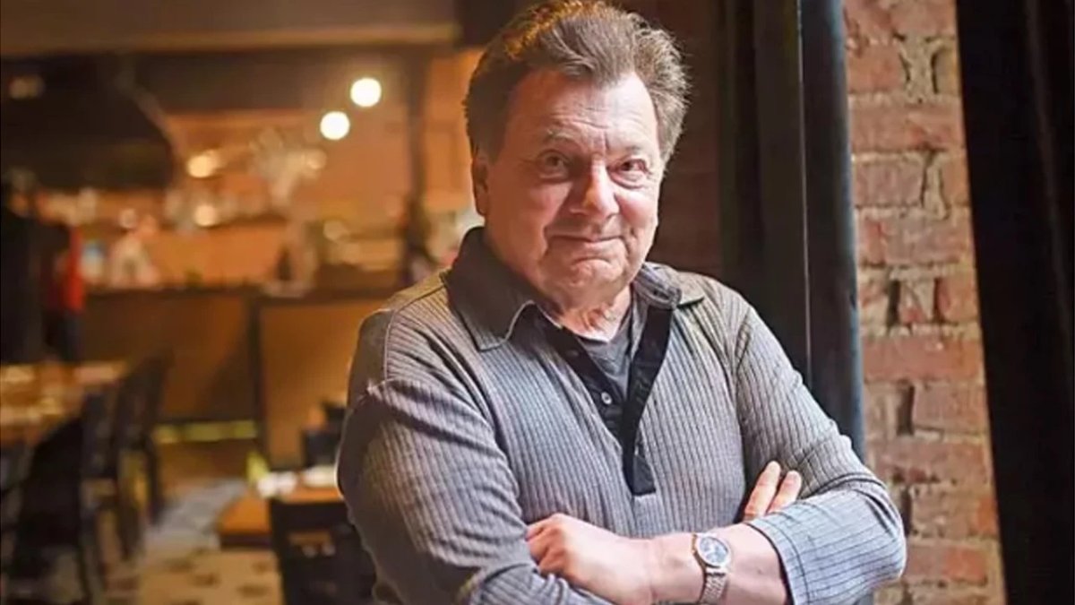 Vedat Milor özel okul ücretlerine isyan etti