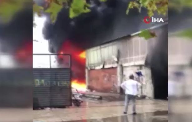 Bursa'da fabrikada yangın