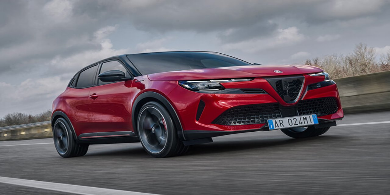 Alfa Romeo zamlandı! Ekim 2025 fiyat listesi açıklandı