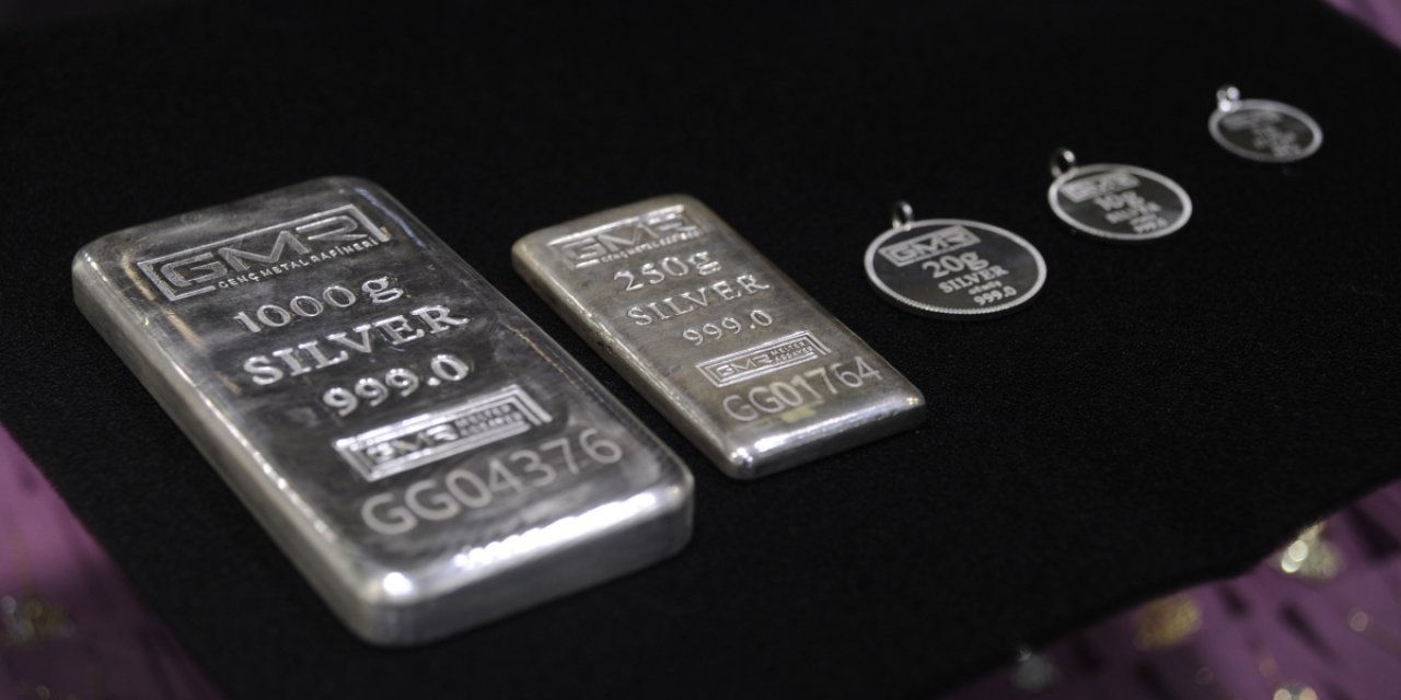 Altından sonra gümüşten de rekor geldi! En yüksek seviyesine ulaştı