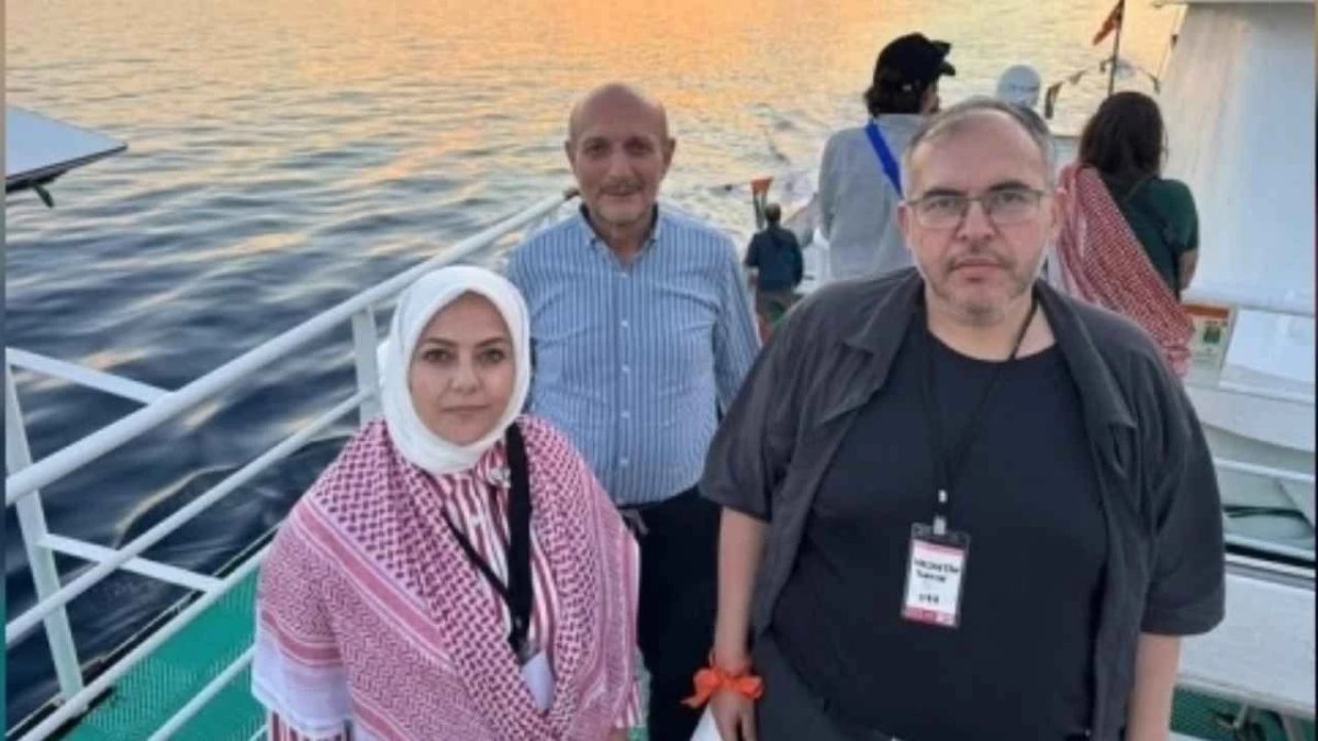 İsrail'in alıkoyduğu Türk vekiller serbest bırakıldı