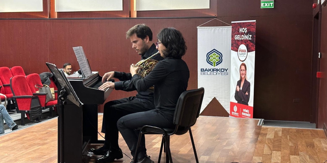 Bakırköy'de "İş Çıkışı Konserleri" devam ediyor